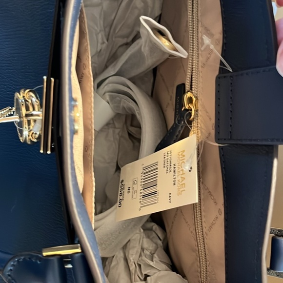 Michael Kors Hamilton - Picture 2 of 2